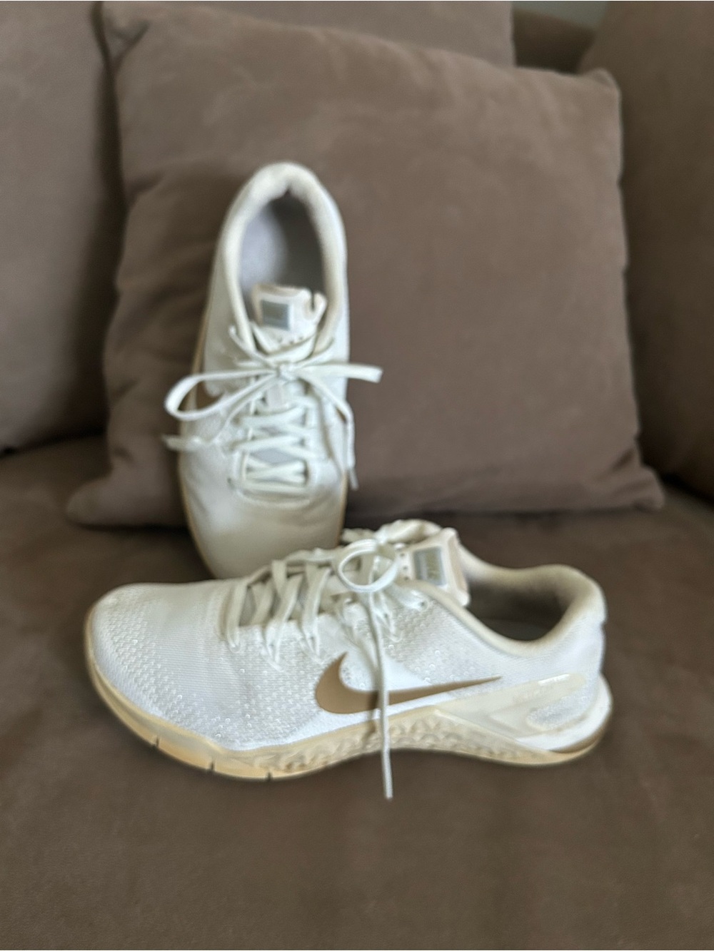 Nike Metcon Women's White Cross-Training Sneakers*used but still a lot of life!
